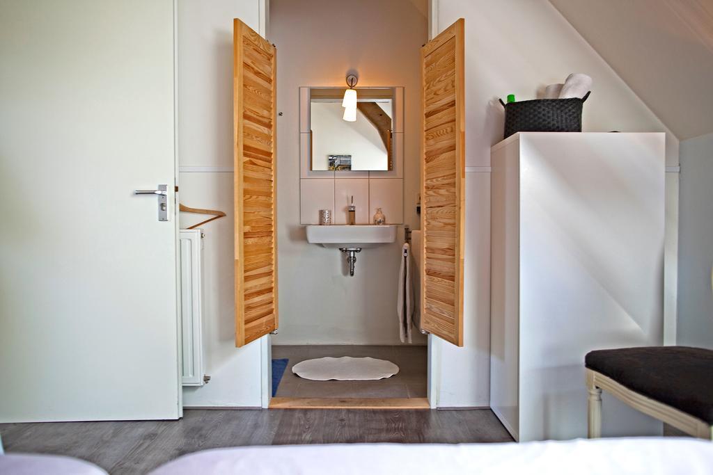 D'N Twist Bed and Breakfast Overloon Buitenkant foto